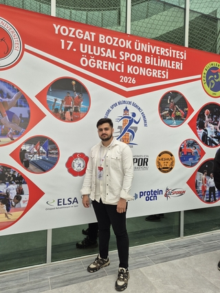 Öğrencimizden Ulusal Kongrede Bildiri Sunumu