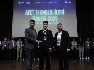 Bölümümüz Öğrencisi Hamza Ketenci'ye Afet Teknolojileri Zirvesi'nde jüri özel ödülü