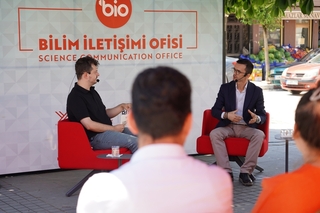BARÜ Bilim Kafe etkinliğinde gençlere geleceğin meslekleri anlatıldı