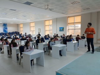 Küresel Isınma ve Güneş Enerjisi Hakkında Ortaokul öğrencilerine bilgilendirme sunumu yapıldı