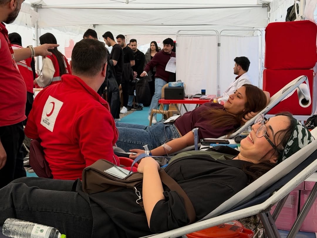 Blood donation campaign at BARÜ completed with intense participation Kapak