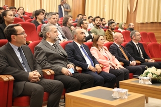Closing Ceremony of the “Artificial Intelligence Applications Training” Program Held