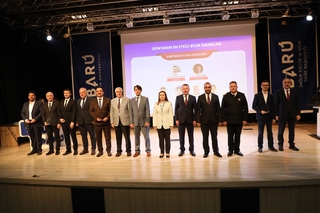 Dünyanın En Etkili Bilim İnsanları Listesinde Yer Alan Fakültemiz Öğretim Üyeleri Ödüllerini Aldı