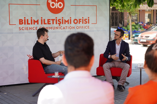 BARÜ Bilim Kafe etkinliğinde gençlere geleceğin meslekleri anlatıldı