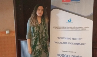 Bölümümüz, öğretim elemanlarından Dr. Öğr. Üyesi Ceren Doğan’ın görev aldığı “Notalara Dokunmak” isimli proje kapsamında Erzurum'da görme engellilerin müzik eğitimi farkındalık semineri verildi.