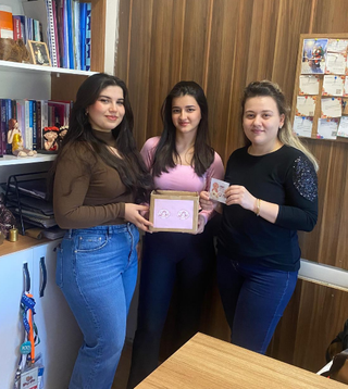 Women and Leadership Club Holds Meaningful Celebration on March 8th