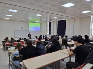 İşletme Bölümü Öğrencilerine Yeni Dönem Öncesi Kapsamlı Bilgilendirme Etkinliği