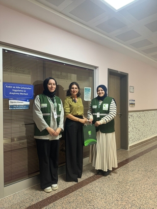 Yeşilay’dan Merkezimize Ziyaret ve İş Birliği Görüşmesi