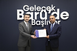 Rektör Akkaya, BARÜ’lü “Dünyanın En Etkili Bilim İnsanları” ile bir araya geldi