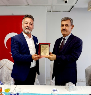 Bölümümüz Öğretim Elemanı Doç. Dr. Hakan Güneş İçin Veda Yemeği Düzenlendi