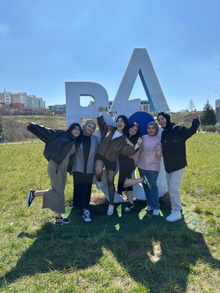 Doğayla İç İçe Öğrenme Deneyimi: Gölette Gözlem, Açık Havada Oyun ve Hayvan Yaşam Merkezini Ziyaret