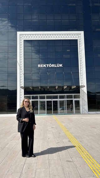 Bölümümüzde Göreve Başlayan Dr. Öğr. Üyesi Ayşe BİLİCİOĞLU GÜNEŞ'e Oryantasyon Programı Düzenlendi