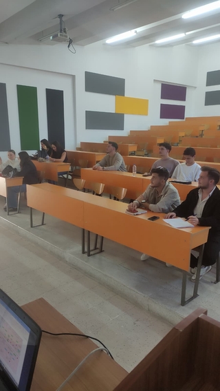Sınıf Temsilcileri ve ÇAP öğrencilerimiz ile Sınav Programına İlişkin Değerlendirme Toplantısı Gerçekleştirdik