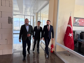 Üniversitemiz Rektörü Prof. Dr. Ahmet AKKAYA ve Rektör Danışmanı Dr. Öğr. Üyesi Özkan AVCI  Yüksekokulumuzda Devam Eden Çalışmalar Hakkında Bilgi Aldı