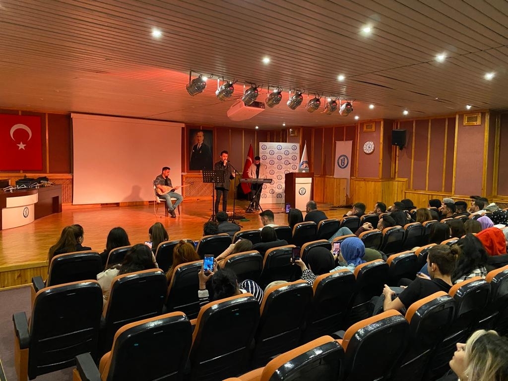 Canlı Müzik Dinletisi Düzenlendi Fotograflar 1