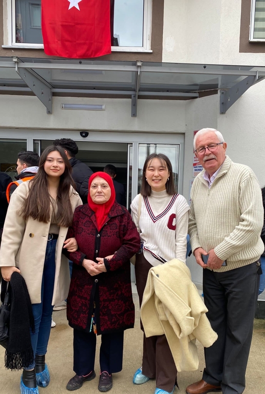 Yaşlılar Haftası’nda Huzurevine Anlamlı Ziyaret Fotograflar 18