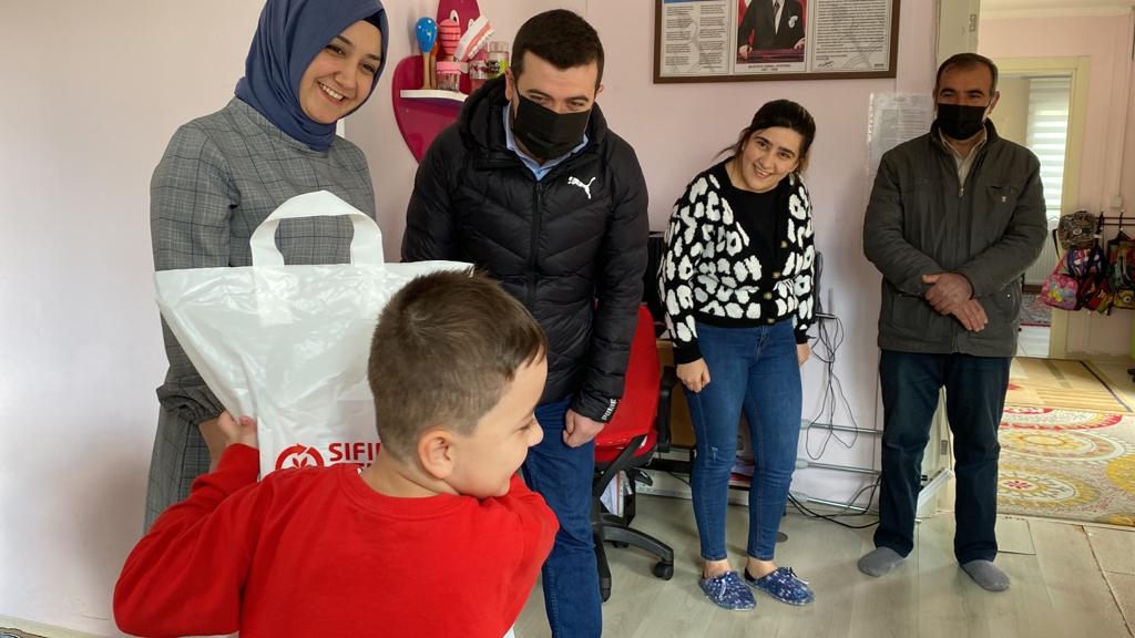 İlkokul Öğrencileriyle 23 Nisan Sevincini Paylaştık Fotograflar 3