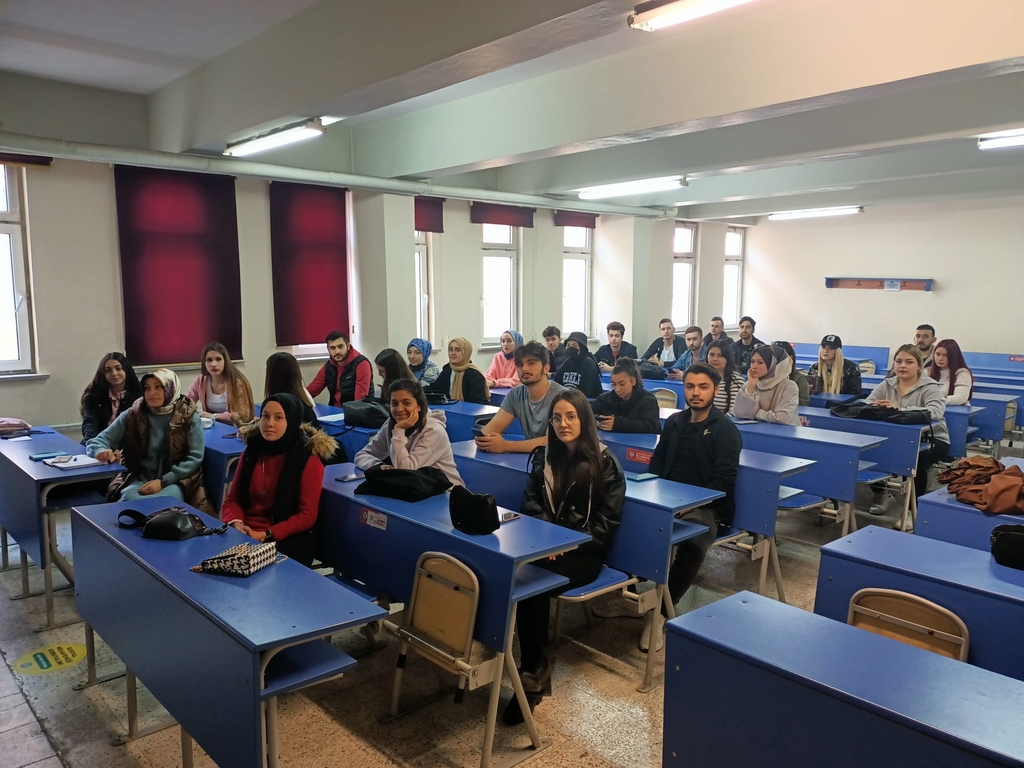 1. Toplantı: Genel İşleyiş Kurallar, Eğitim-Öğretim Sınav Yönetmeliği anlatıldı Fotograflar 1