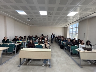 Orientation Event Held for First-Year Students of the Department of Political Science and Public Administration