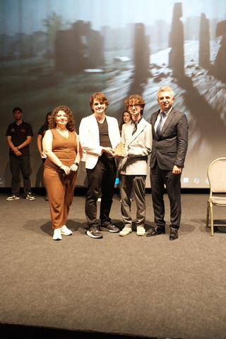 Öğrencimiz Rıdvan Bostancı’ya Uluslararası Ödül: Mitoloji Film Festivalinde Büyük Başarı