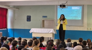 Bartın’ta Ortaokul Öğrencilerine Doğal Afetlerde İlk Yardım Eğitimi