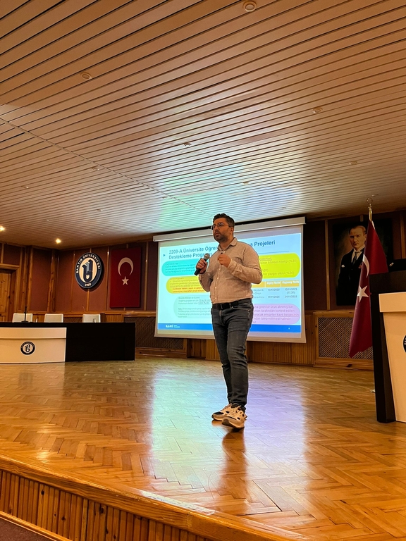 TÜBİTAK 2209-A/B Bilgilendirme Eğitimi Verildi Fotograflar 5