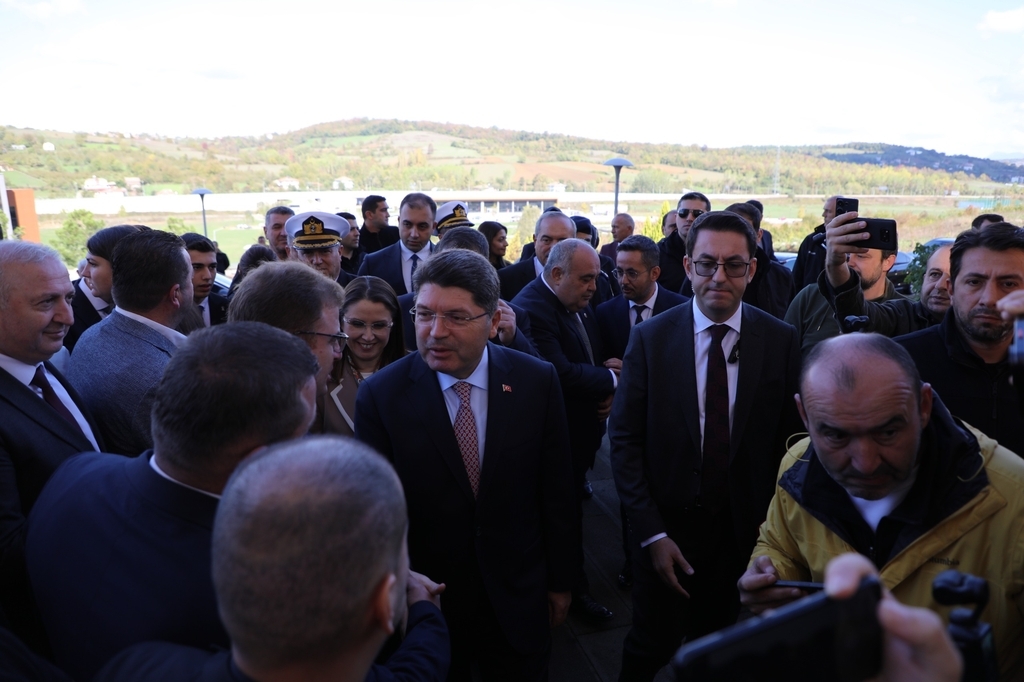 BARÜ Akademik Yıl Açılış Töreni Gerçekleştirildi Fotograflar 0