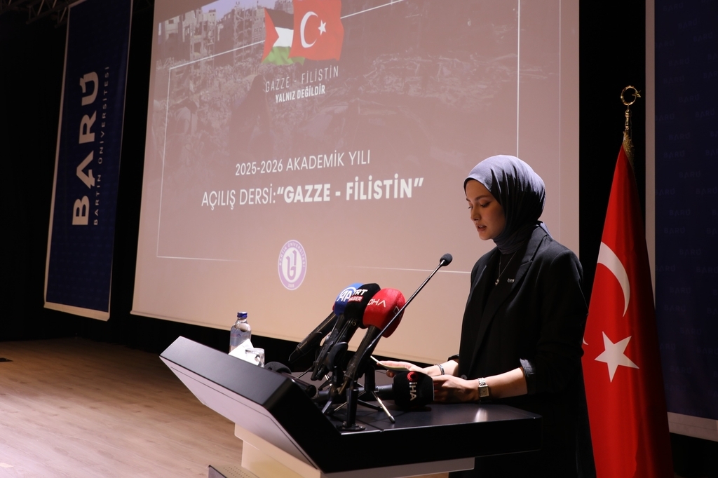 BARÜ Akademik Yıl Açılış Töreni Gerçekleştirildi Fotograflar 5