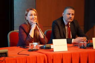 “Bağımlılıkla Mücadele Paneli” Yoğun Katılımla Gerçekleştirildi