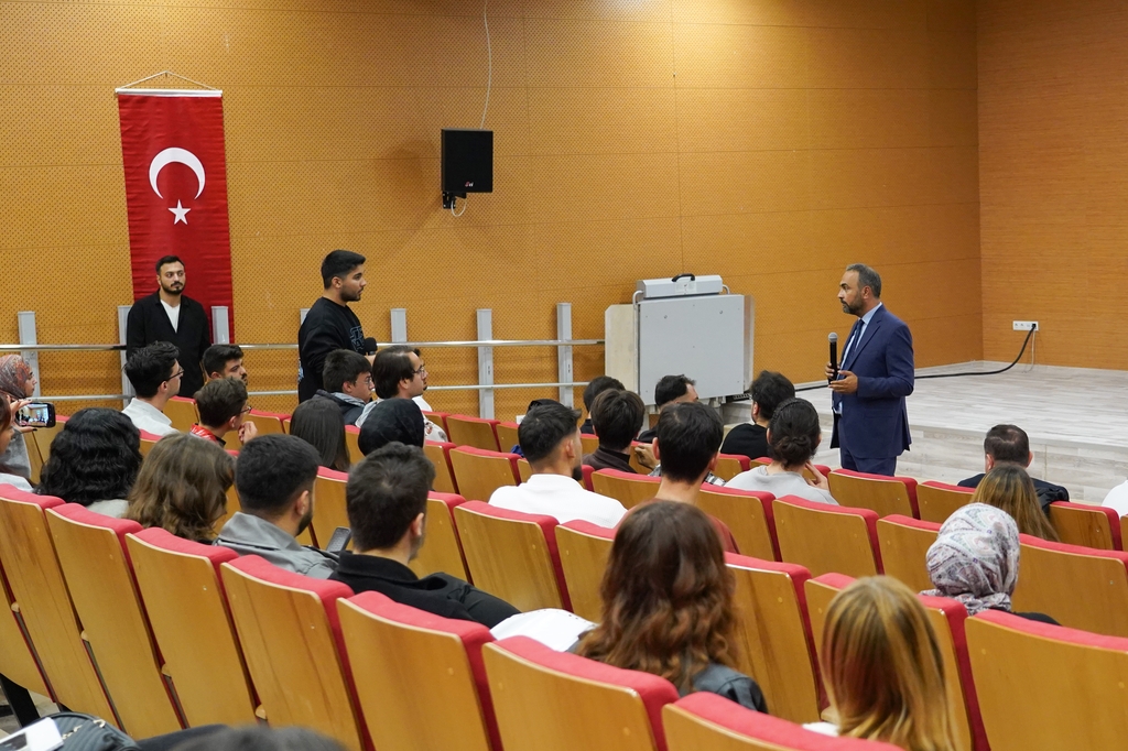 Öğrenci Kulüpleri Bilgilendirme Toplantısı Gerçekleştirildi. Fotograflar 5