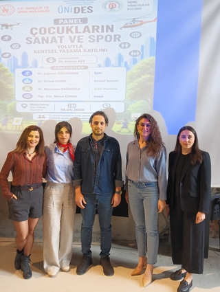 Bartın Üniversitesi Akademisyeni Çocuk Dostu Kent Politikaları Panelinde Konuştu