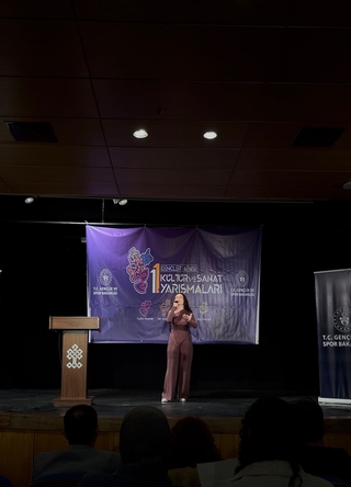 "Şiir Okuma Yarışması"nda Bartın Birincisi