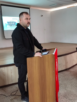 Bölüm Öğretim Elemanımız Kaptan Hidayet Yasa’dan Öğrencilere Kariyer Söyleşisi'ne Katıldı.