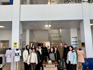 Giyim Üretim Teknolojisi Programından “Aile Yılı”na Anlamlı Etkinlik