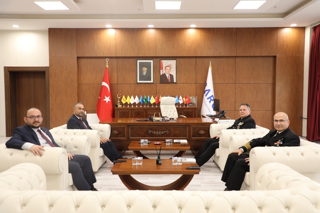 Bartın Garnizon Komutanı Sır ile Merkez Komutanı Bilgi’den Rektör Akkaya’ya ziyaret Kapak