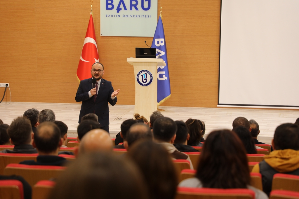 BARÜ’de “Malazgirt’i Yeniden Keşfetmek” konferansı düzenlendi Kapak
