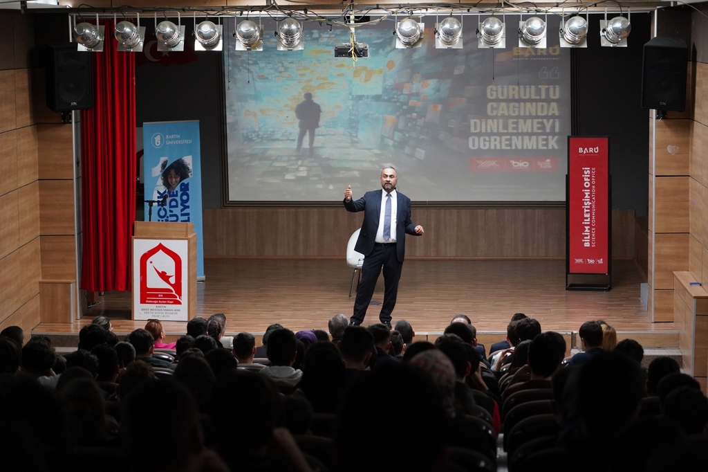 BARÜ’nün Bilim Kafe etkinliğinde Rektör Akkaya gençlerle bir araya geldi Kapak