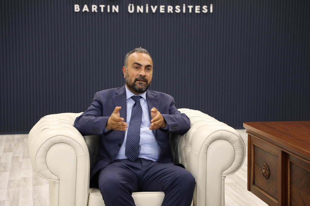 Karabük Cumhuriyet Başsavcısı Akman’dan Rektör Akkaya’ya ziyaret Fotograflar 2