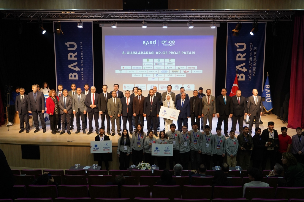 BARÜ “8. Uluslararası Ar-Ge Proje Pazarı”nda ödüller sahiplerini buldu Kapak
