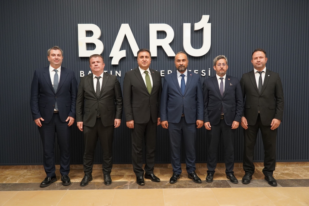İstanbul İl Millî Eğitim Müdürü Yentür, BARÜ’yü ziyaret etti Kapak