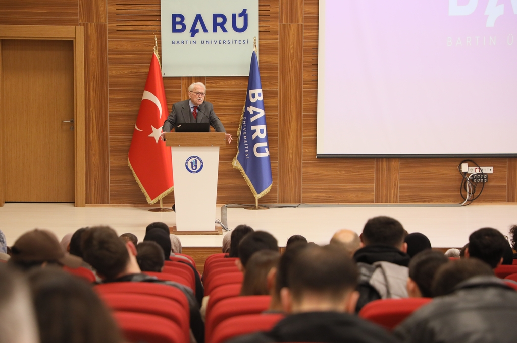BARÜ’de “Bartınlı Bir Akademisyenin Hayatından Kesitler” söyleşisi düzenlendi Kapak