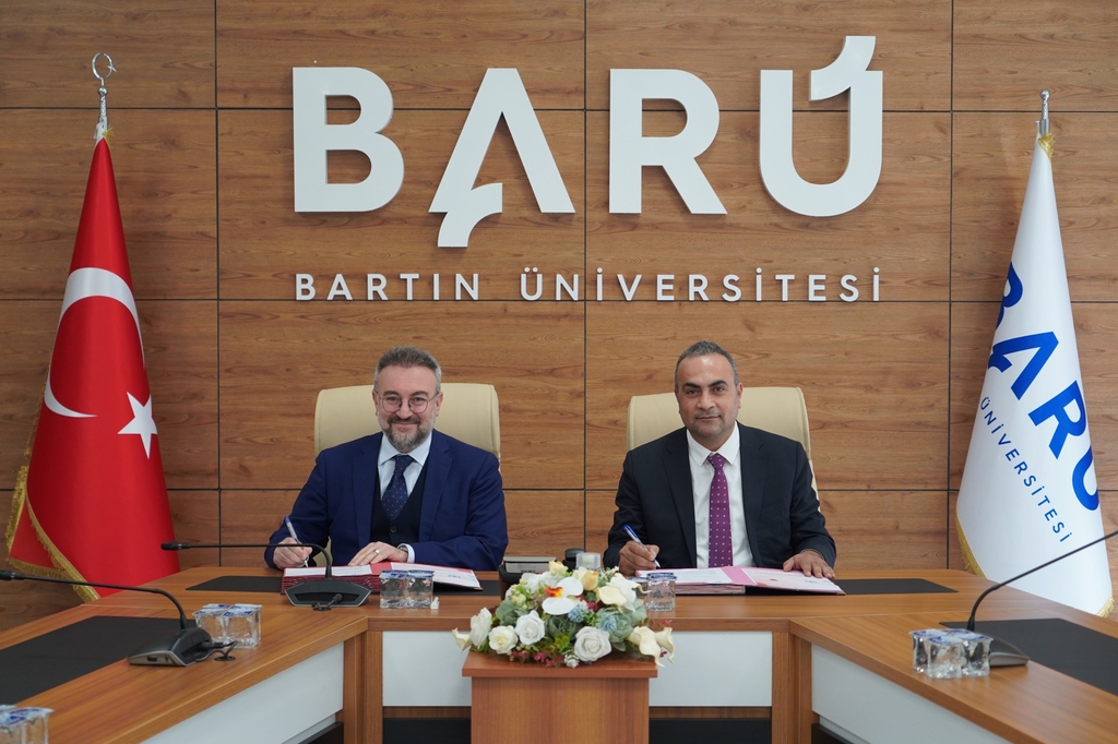 BARÜ ile Yozgat Bozok Üniversitesi arasında iş birliği protokolü imzalandı Kapak