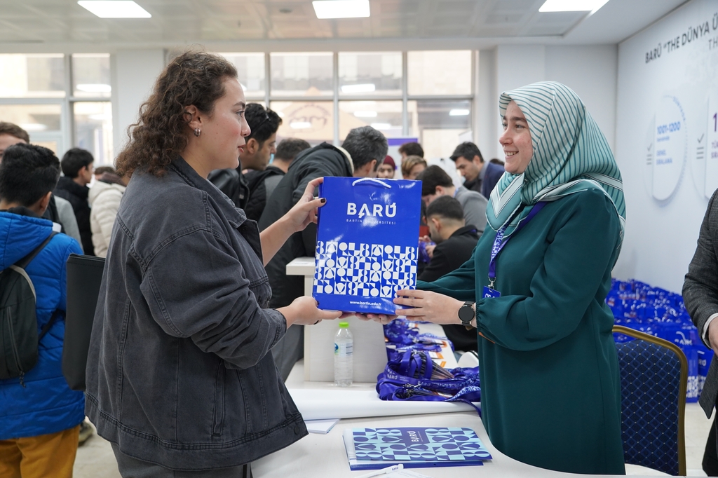 BARÜ 8. Uluslararası Ar-Ge Proje Pazarı kapılarını ziyaretçilerine açtı Kapak