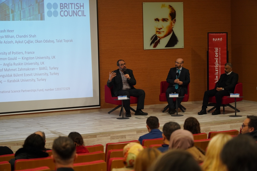 BARÜ’nün bilim kafe buluşmasında antibiyotik direncine dikkat çekildi Kapak