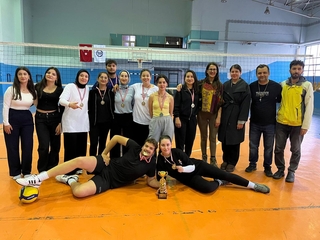 Yabancı Diller Yüksekokulu Sınıflar arası Voleybol Turnuvası
