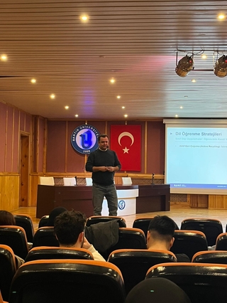 YDYO’da “Yabancı Dil Öğrenme Stratejileri” Konulu Danışmanlık Semineri Gerçekleştirildi